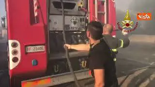 Incendi in Sardegna, l'intervento dei Vigili del Fuoco a Cagliari