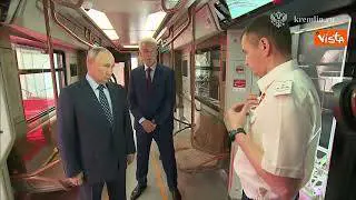 Putin inaugura nuova linea ferroviaria circolare di Mosca con il sindaco Serghei Sobyanin