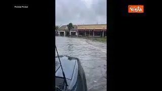 Uragano Idalia in Florida, la città di Tampa invasa dall'acqua
