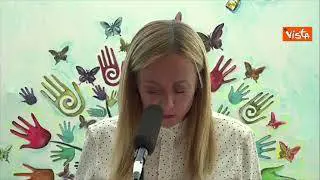 Meloni a Caivano: "Obiettivo è riaprire centro sportivo Delphinia entro prossima primavera"