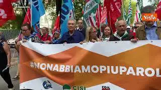 Tragedia Brandizzo, corteo silenzioso a Vercelli per dire basta ai morti sul lavoro