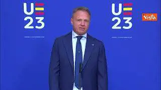 Lollobrigida a riunione dei ministri dell'Agricoltura Ue: Raggiungere sicurezza alimentare nel mondo