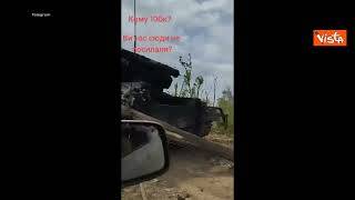 Un carro armato britanno "Challenger 2" distrutto in Ucraina, ecco le immagini