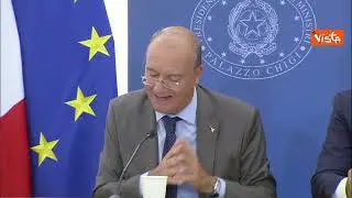 Valditara: 20 docenti in più per scuole medie di Caivano