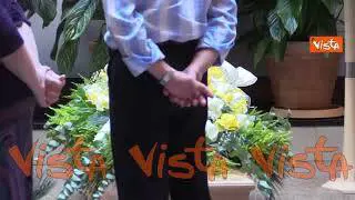 La cerimonia di commemorazione di Domenico De Masi al Tempio di Adriano a Roma, le immagini