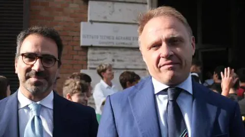Il saluto del ministro Lollobrigida agli studenti