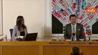 Guerra Ucraina, Salvini: "Per negoziati pace sta facendo più Zuppi di Ue"
