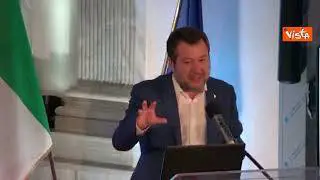 Salvini: Accettare la sfida dell'intelligenza artificiale