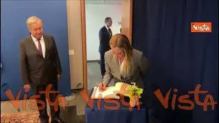 Meloni all'Assemblea generale Onu incontra Guterres, ecco la stretta di mano fra i due