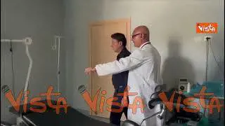 Migranti, Conte visita il Poliambulatorio dell'isola di Lampedusa