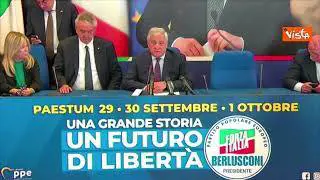 Migranti, Tajani: "Azione Governo italiano sta raccogliendo i primi frutti"