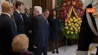 Funerali Napolitano, l'omaggio di Mattarella, Meloni, La Russa e Fontana a Montecitorio