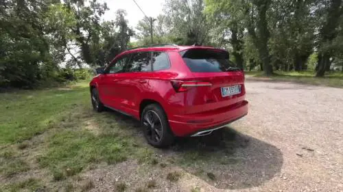 Nuova Skoda Karoq 2023: la nostra prova in pillole, guarda il video