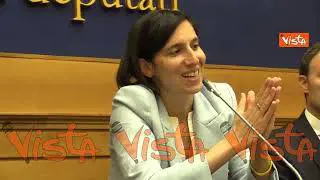Migranti, Schlein: "Governo è solo chiacchiere e distintivo, superare regolamento di Dublino"