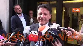 Migranti, Conte: "C'è chi ferma l'accoglienza allo sbarco e poi volge la testa dall'altra parte"