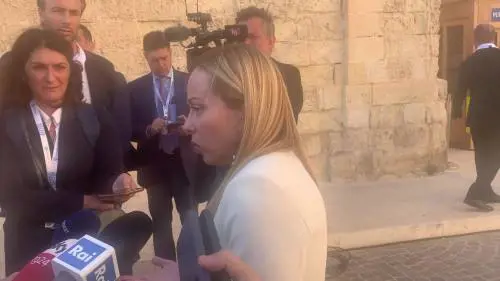 Meloni: "Germania vuole fare solidarietà coi confini degli altri"