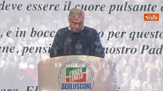 Berlusconi Day, Tajani legge lettera dei figli: Questo incontro regalo più bello per nostro padre