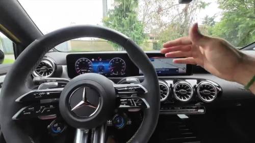 Mercedes Classe A 45 S AMG: guarda il video in pillole 