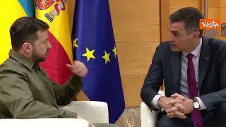 Zelensky incontra Sanchez al vertice della Comunità politica europea di Granada