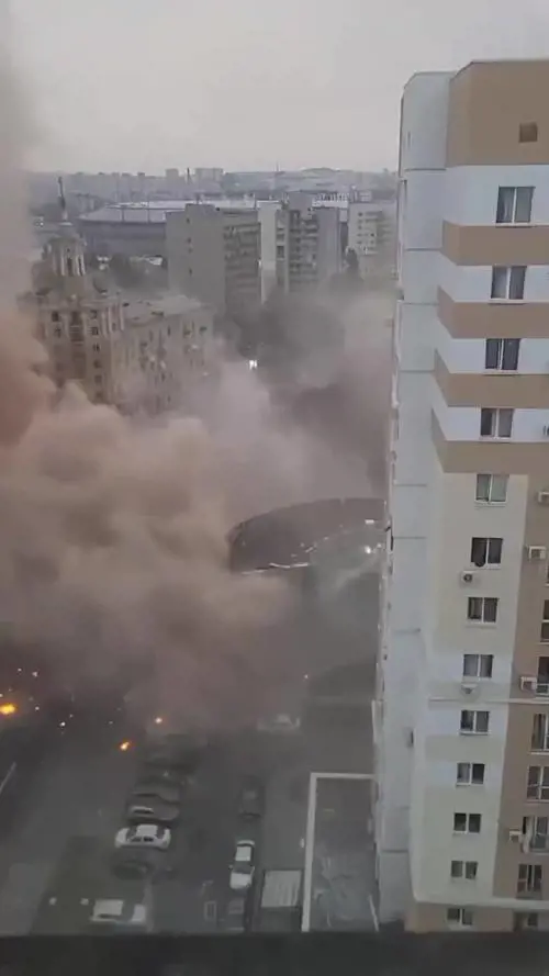 I primi minuti dopo l'attacco missilistico a Kharkiv, nella mattina del 6 ottobre