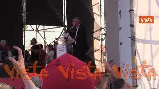 Manifestazione per la Costituzione, Landini: "La ricchezza la produce chi lavora"