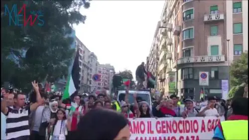 Corteo a Milano per la Palestina: in 4mila per le strade del capoluogo