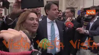 Elezioni in Polonia, Conte a dei turisti polacchi: "Portate i miei saluti a Donald Tusk"