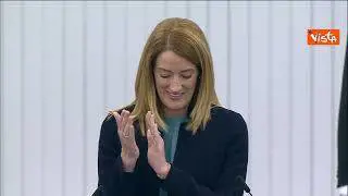 Premio Sacharov 2023 a Mahsa Amini e alle donne iraniane, l'annuncio di Metsola