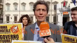 Flashmob di +Europa in piazza Chigi: "Il Governo metta in funzione piattaforma per firme digitali"