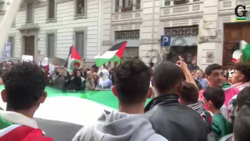 “Uccidiamo gli ebrei”. Il corteo choc contro Israele a Milano