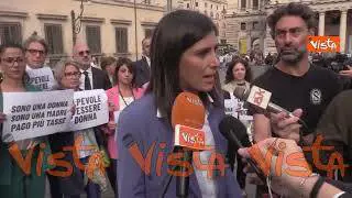 Appendino (M5s): "Meloni per anni ha mentito alle donne, ora aumenta tasse alle madri"
