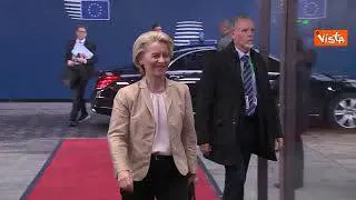 Von der Leyen arriva alla riunione del Consiglio Ue