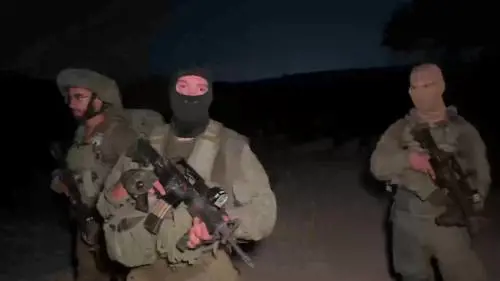 Il parà italiano che combatte al fianco di Israele: "Il popolo ebraico ha bisogno di supporto"