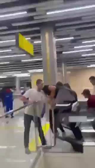 L'assalto antisemita all'aeroporto di Makhachkala