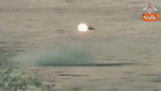 Drone russo distrugge carro armato ucraino, il video