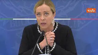 Meloni: Telefonata comici russi? Questione gestita con leggerezza, ha esposto la Nazione