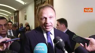 Carne sintetica, Lollobrigida: Speriamo che Europa ci segua nella difesa del cibo di qualità