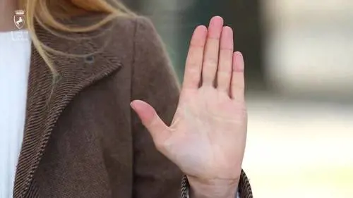 Gesto antiviolenza: come si fa e a cosa serve