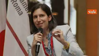 Femminicidi, Schlein: "Ancora distanze su educazione all'affettività"