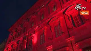 Palazzo Madama illuminato di rosso in vista della Giornata contro la violenza sulle donne