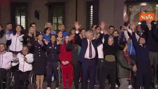 Violenza su donne, 50 atleti in posa a Palazzo Chigi testimonial del 1522, numero anti-stalking