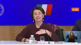 Violenza sulle donne, Roccella: "Il numero 1522 è una prima mano tesa"