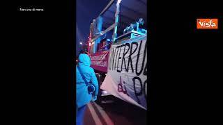 Violenza sulle donne, il corteo di "Non una di meno" al Colosseo