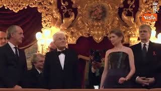 Lungo applauso per presidente Mattarella al Teatro La Fenice a Venezia