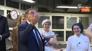 La Russa incontra ragazzi progetto Aut Aut-Autonomia Autismo, all'opera in cucina al Senato