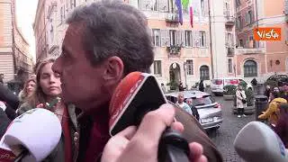 Caso Delmastro, Calenda: "Siamo garantisti, non deve dimettersi solo per un rinvio a giudizio"