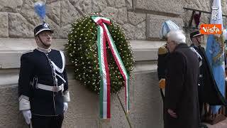 Mattarella depone una corona all'Ara dei Volontari a San Marino