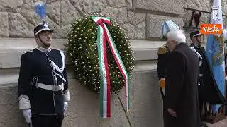 Mattarella depone una corona all'Ara dei Volontari a San Marino