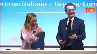 Meloni e Attilio Fontana firmano accordo coesione Lombardia in Fiera a Rho