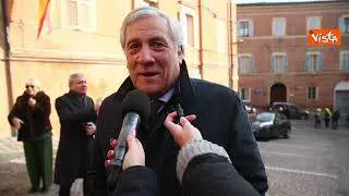 Tajani fa da padrino a bambina a Fabriano: Felice di essere Ministro